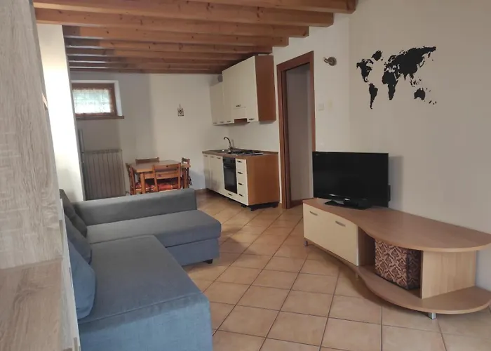 Appartamento Grazioso Con Giardino E Posto Auto Belluno