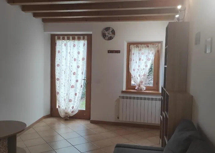 Grazioso Con Giardino E Posto Auto *